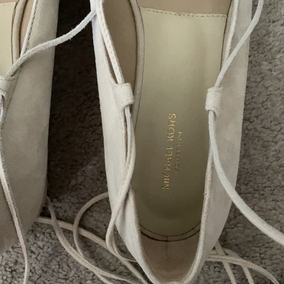 MICHAEL KORS LACE UP SANDALS NTW size 8 - Picture 4 of 5